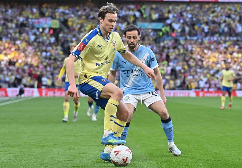 Spying scandal rocks English soccer as Southampton expelled from world’s richest match