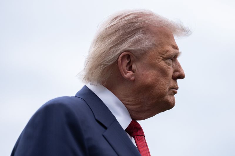 Trump and Xi set for second day of talks after Taiwan warning