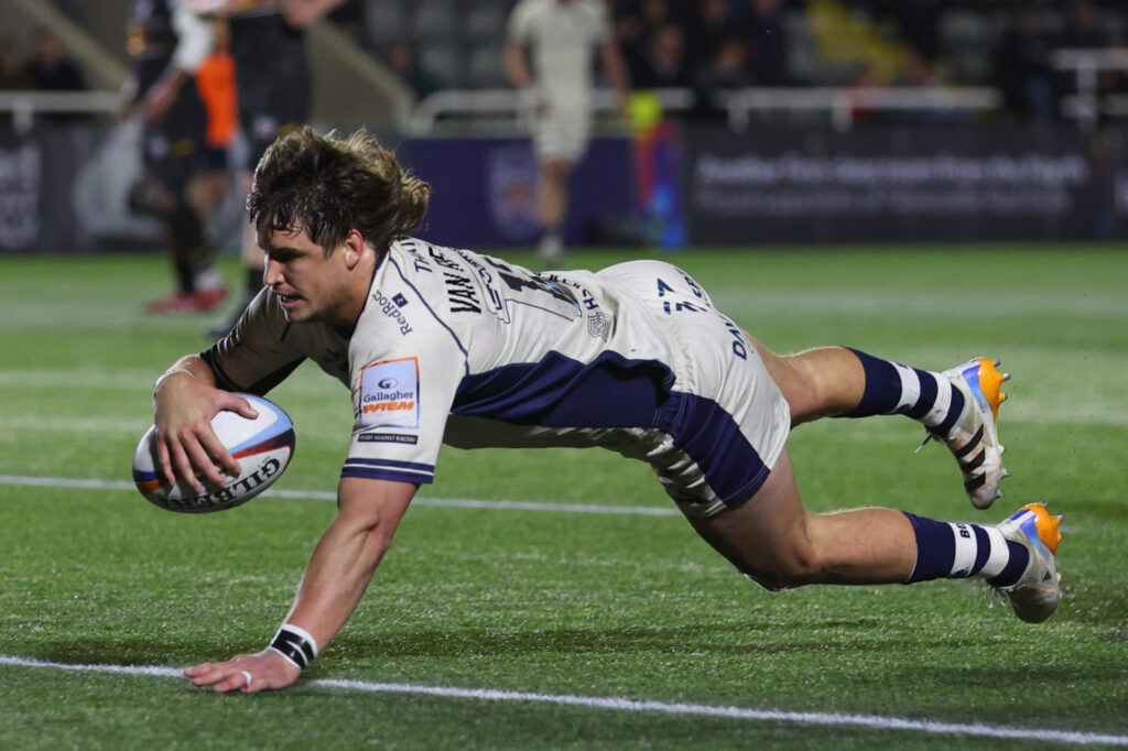 Barnes defends Benhard selection