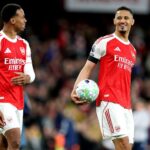 Gunners seal historic league win