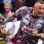 Super League: Leigh Leopards 42-6 Hull FC – Hanley and Charnley star in win