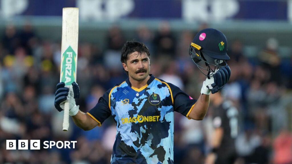 T20 Blast round-up: Kiran Carlson hits ton as Glamorgan beat Somerset