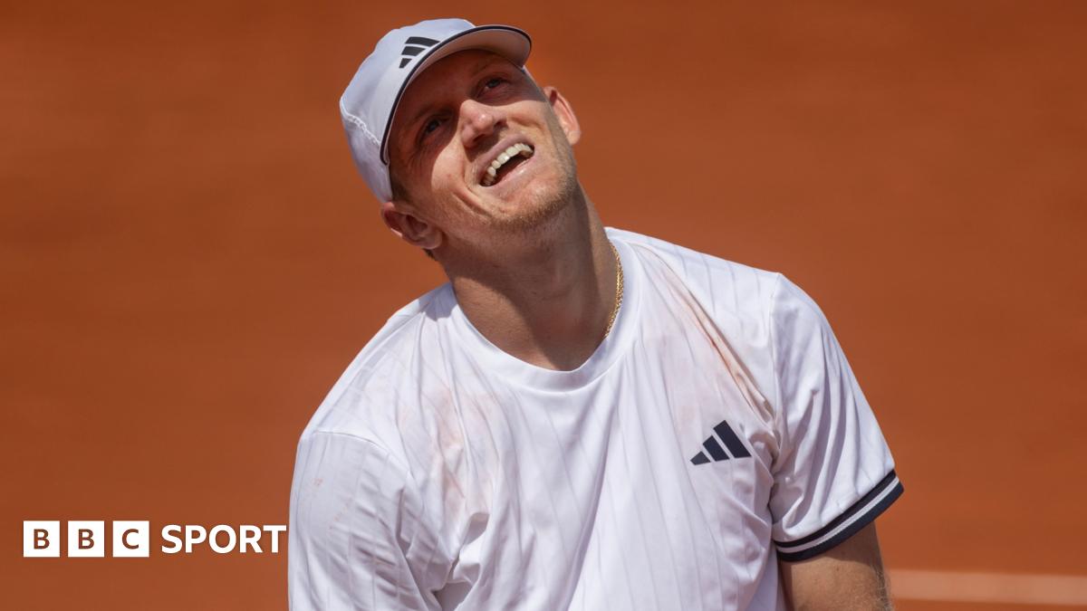 French Open 2026: Alejandro Davidovich Fokina ‘abandoned’ by coach Mariano Puerta midway through Roland Garros