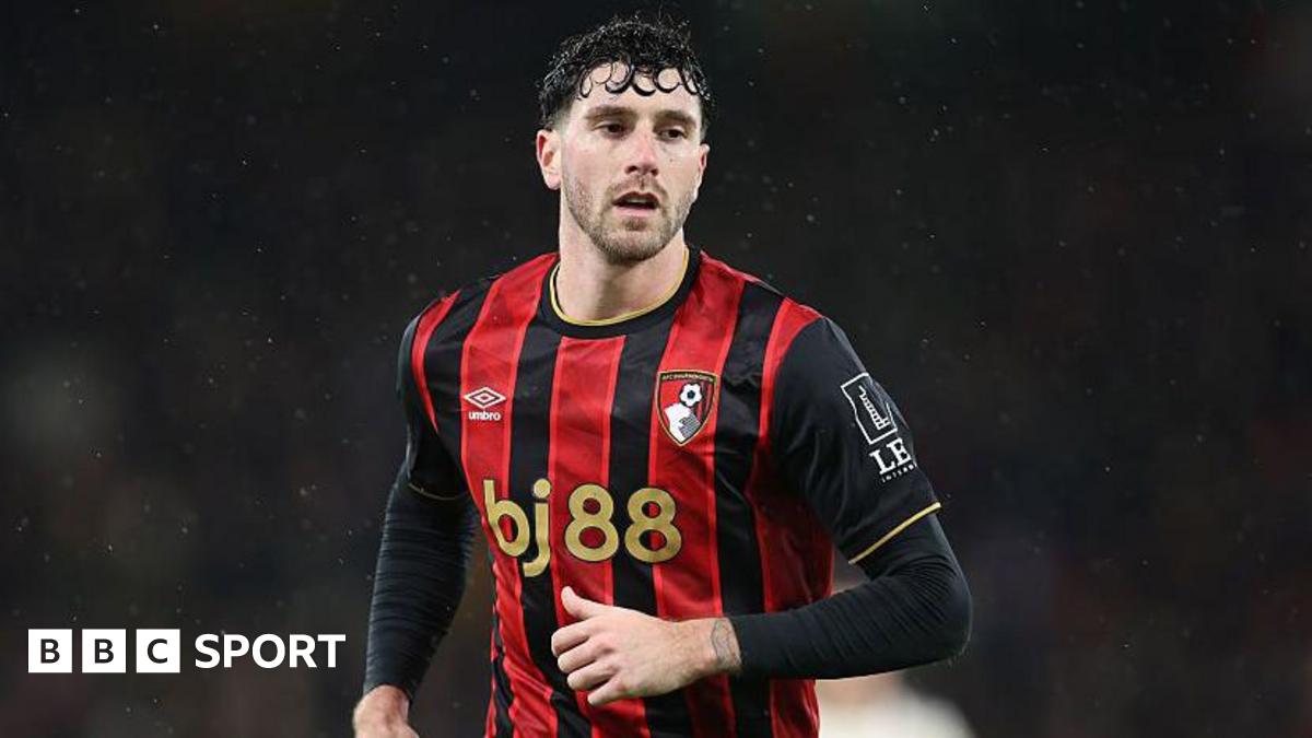 Marcos Senesi: Tottenham close to signing Bournemouth defender