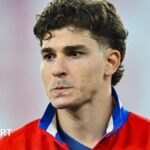 Julian Alvarez: Atletico Madrid mock Barcelona over pursuit of Argentine