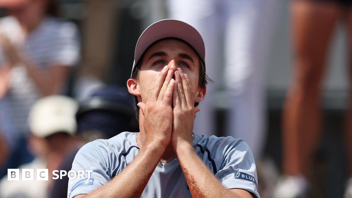 French Open 2026 results: Zachary Svajda pays tribute to dad on day of five-set epics
