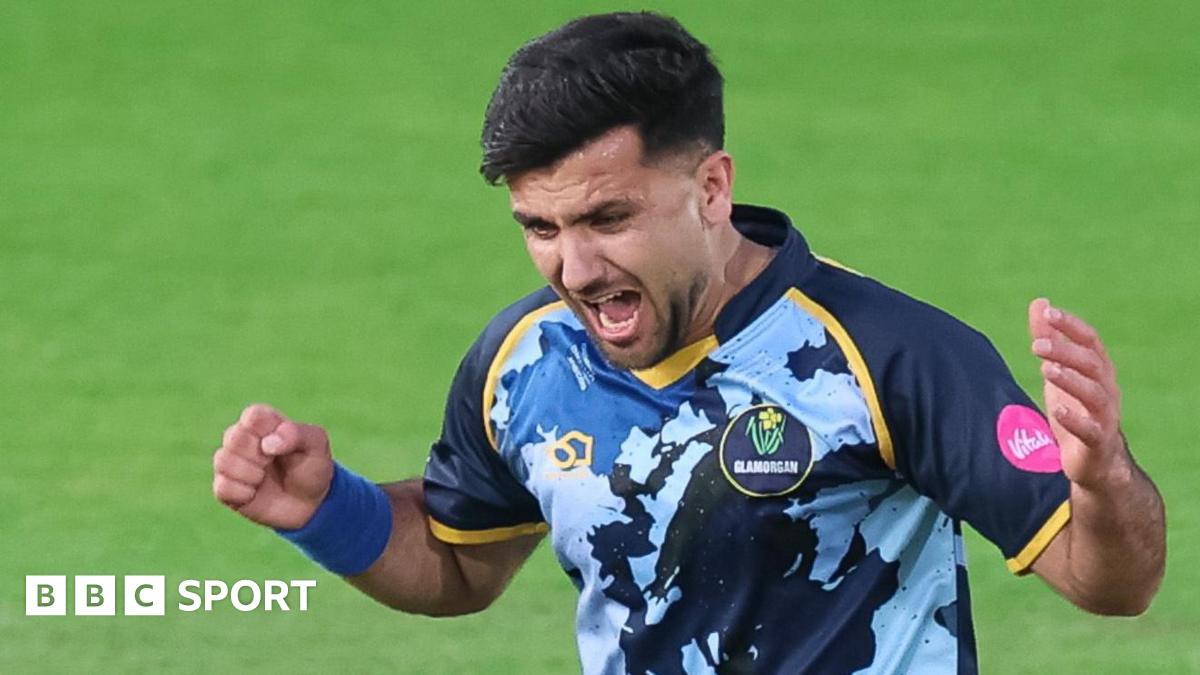 Glamorgan lose paceman Farooqi for rest of T20 Blast campaign