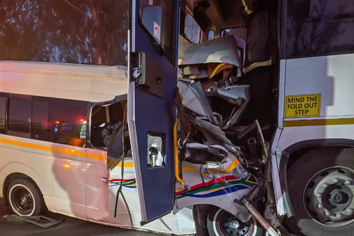 Horror taxi-bus crash claims NINE lives in Mpumalanga