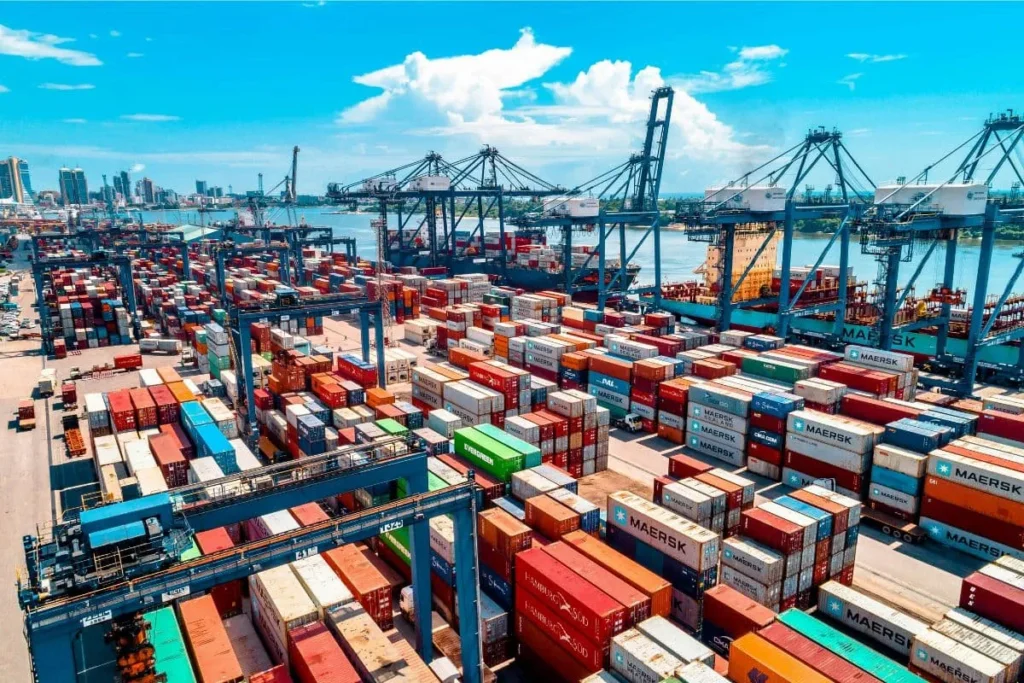 April containers exported surged 17.2%