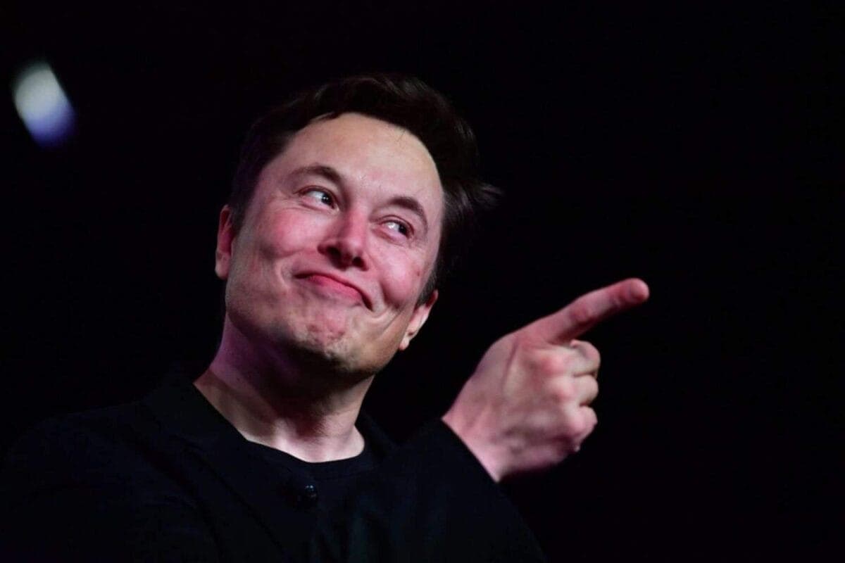 What to read: The Secret Lives of Billionaires like Elon Musk
