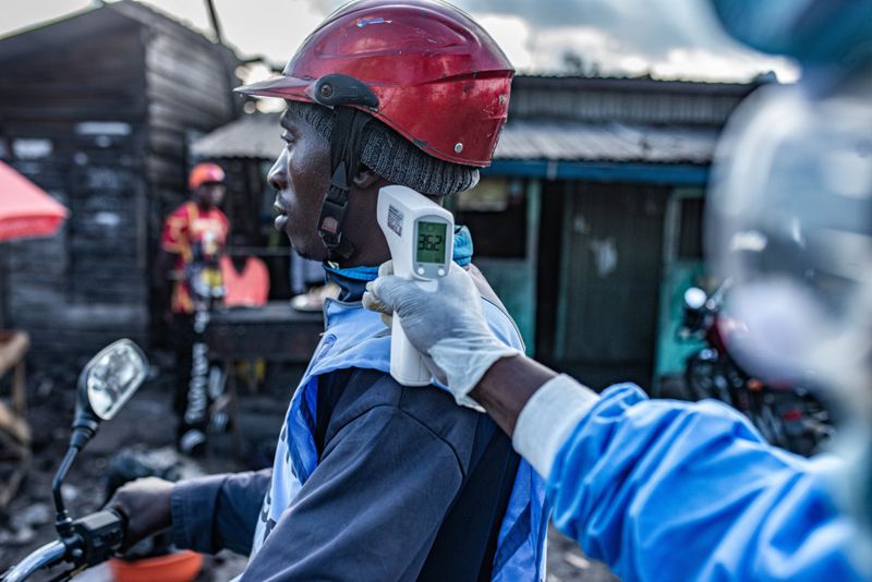 WHO says 906 suspected cases and 223 suspected deaths from Bundibugyo strain of Ebola
