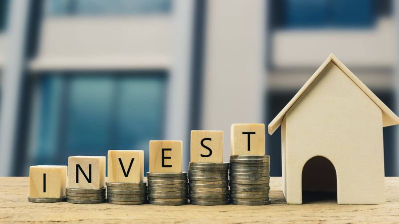 Don’t let short-term upsets upend your long-term financial plans