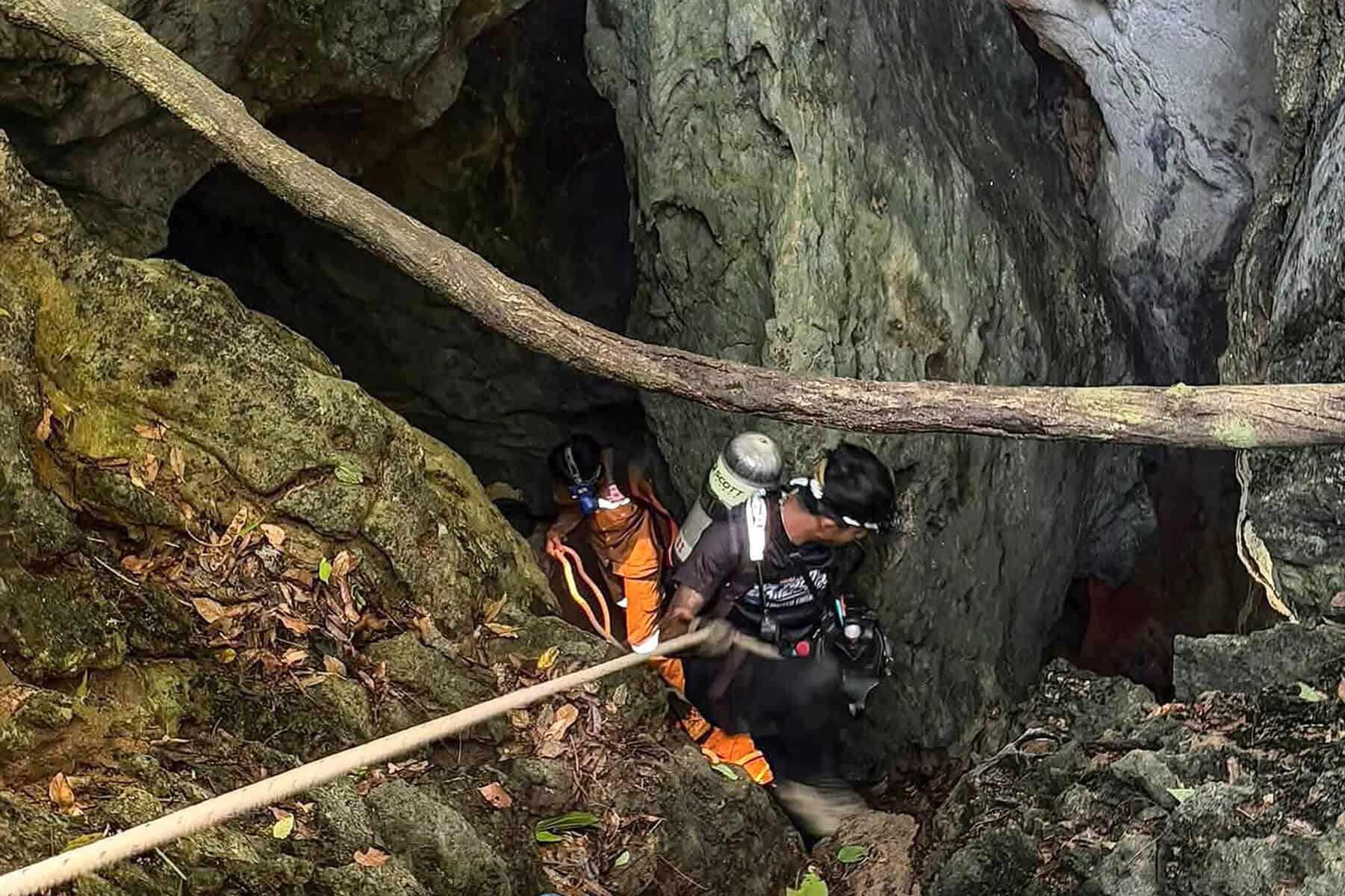 5 of 7 people trapped in Laos cave found alive
