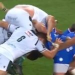 Watch: Montpellier scrum pops Pau prop
