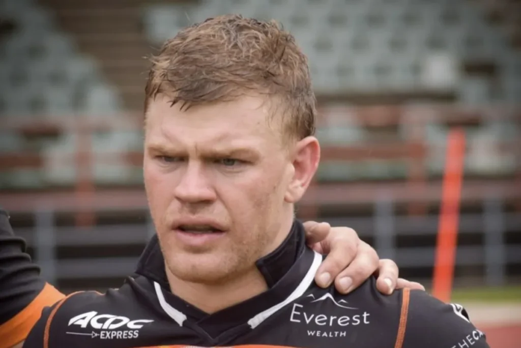 Rassie Erasmus handed scrumhalf headache after Morné van den Berg surgery
