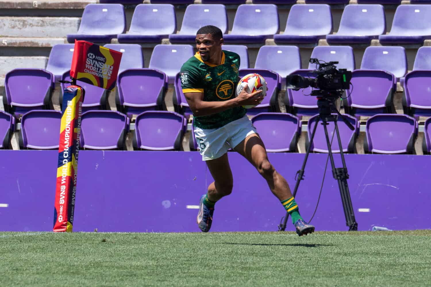Blitzboks through to Spain quarters after downing Kenya