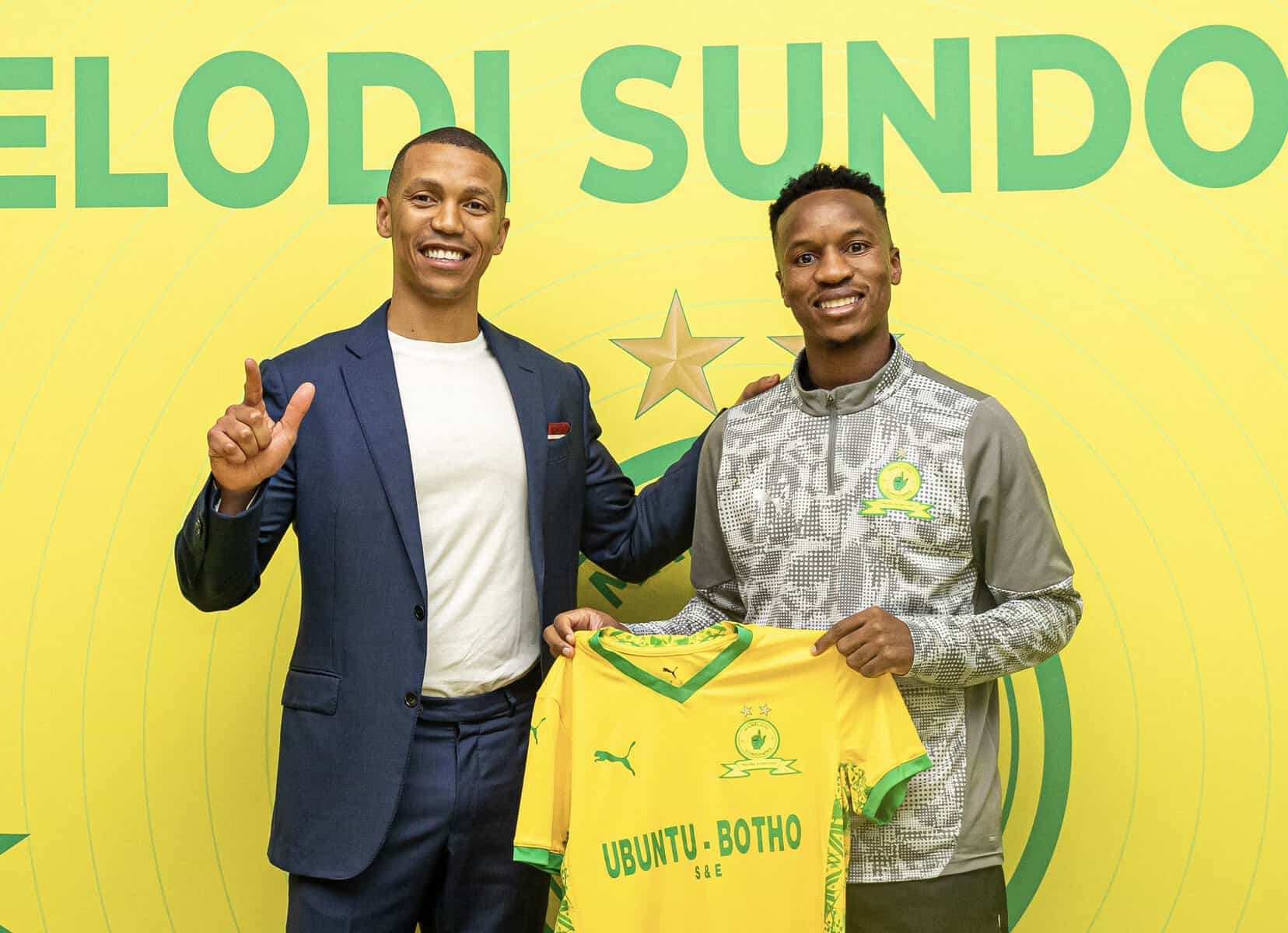 Themba Zwane pens new Sundowns deal and starts for Bafana