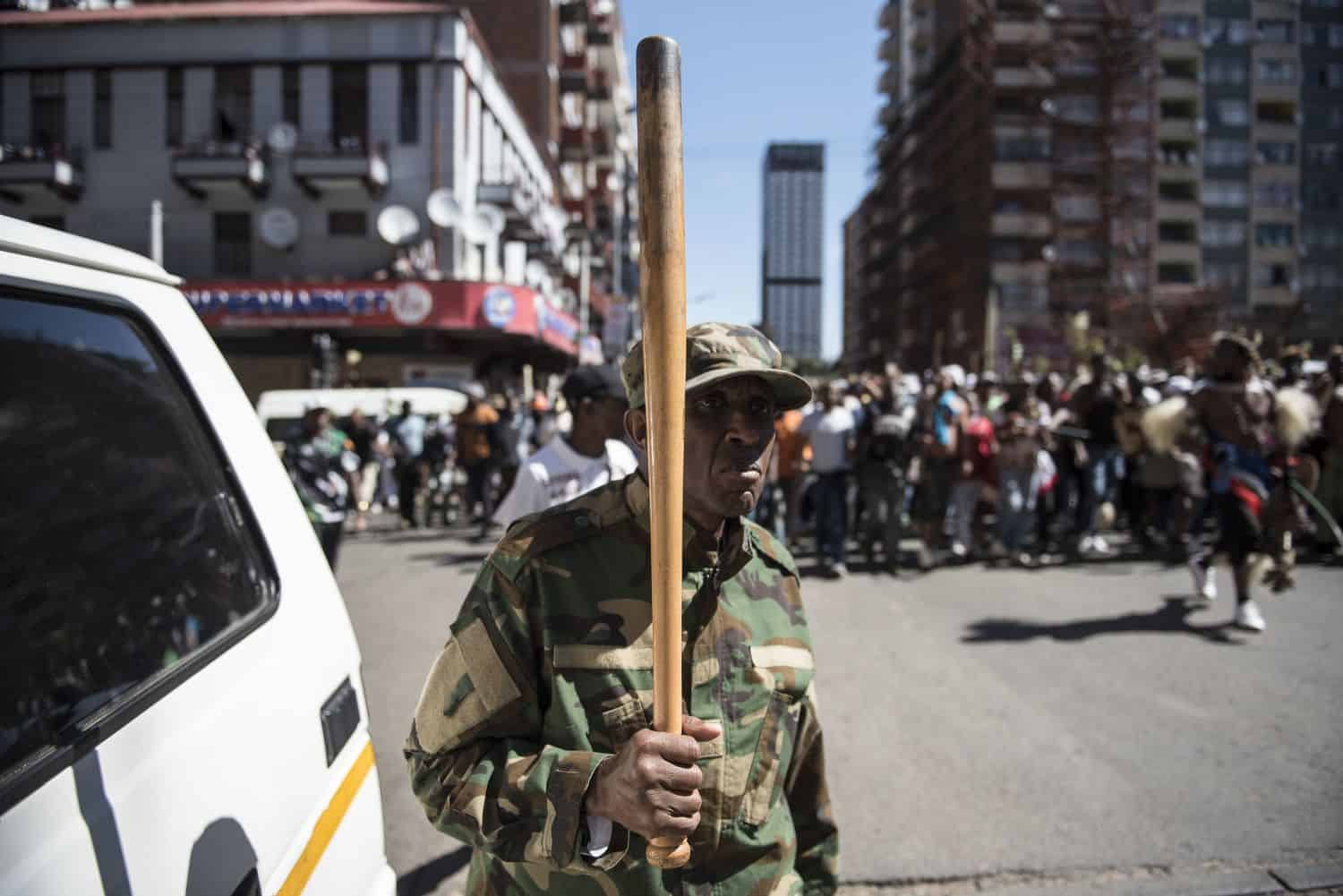 In case you missed it: Hundreds of Ghanaians prepare to leave SA | ANC misses Phala Phala deadline | Police’s forensic science lab captain arrested