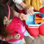 How to model good eating and body image habits for your kids