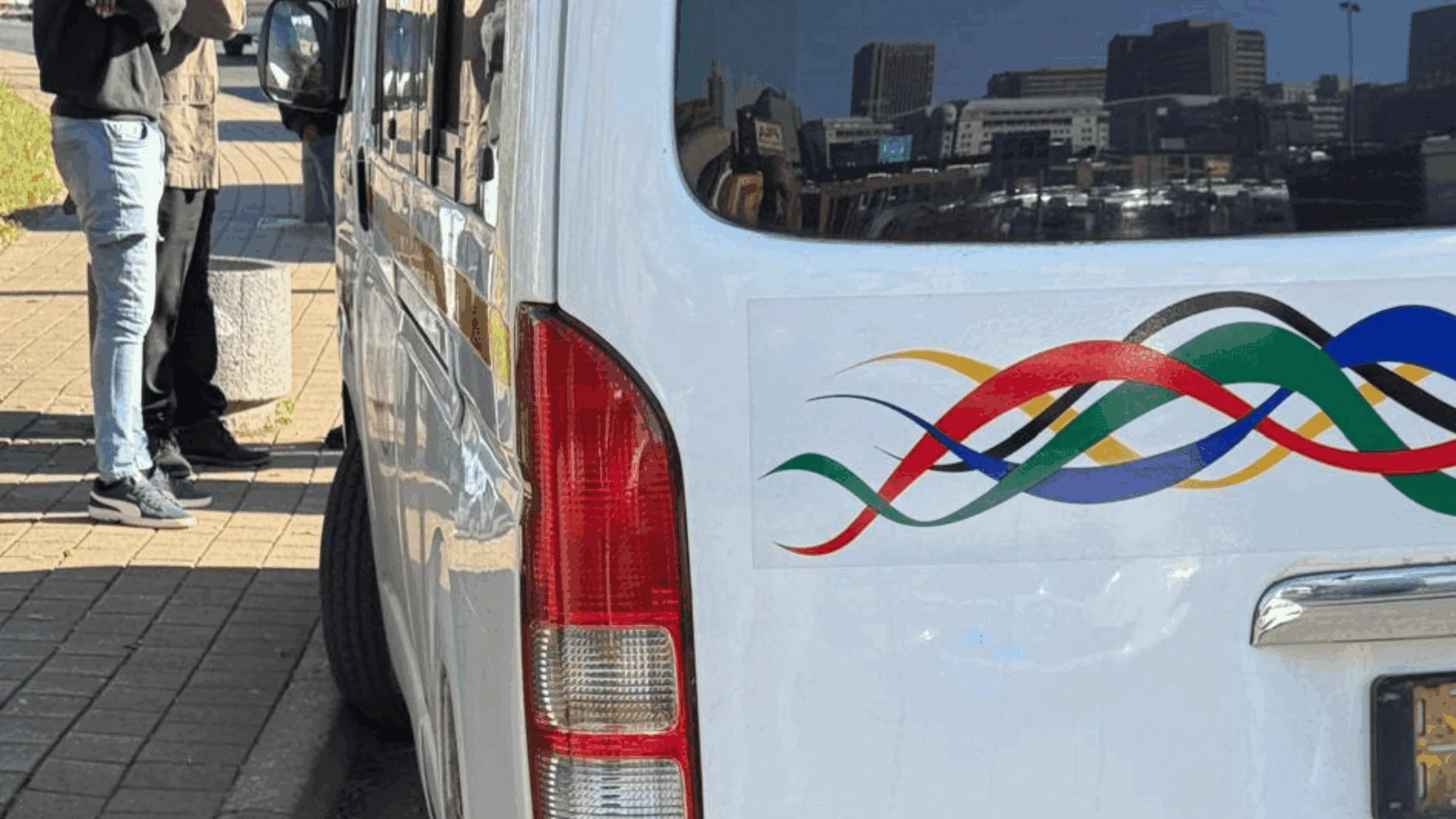 Driving an unroadworthy taxi in Joburg? JMPD may ask you to fix your vehicle on the spot