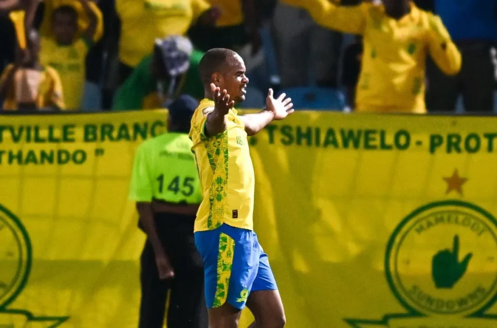 Orlando Pirates to pounce on two ‘unhappy’ Sundowns forwards?