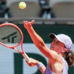 Swiatek, Rybakina cruise through opening round at Roland Garros