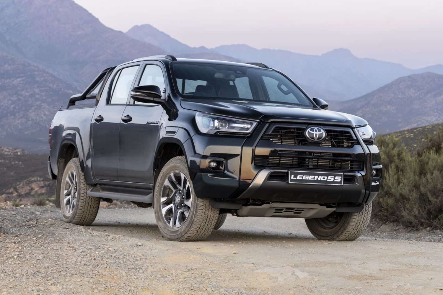 Outgoing Toyota Hilux keeps its crown as April’s best-selling bakkie