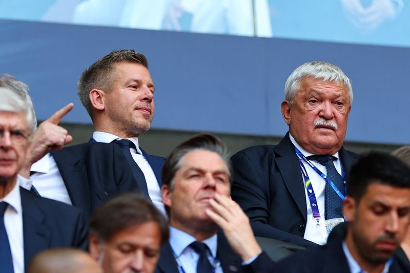 Hungary’s Magyar threatens legal action if president refuses to resign