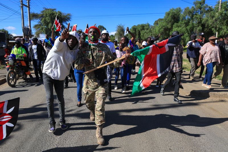 Protests over US Ebola site in Kenya kill two, court keeps block