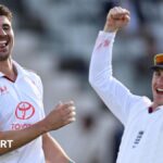 England vs New Zealand: Emilio Gay and bowlers give home side golden opportunity