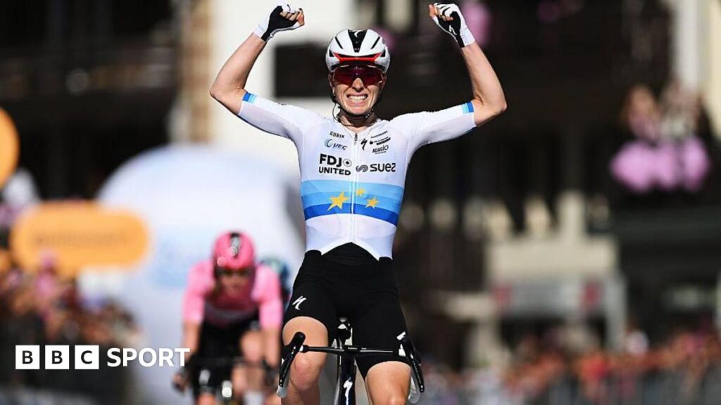 Women’s Giro d’Italia: Demi Vollering wins stage five to move second in general classification