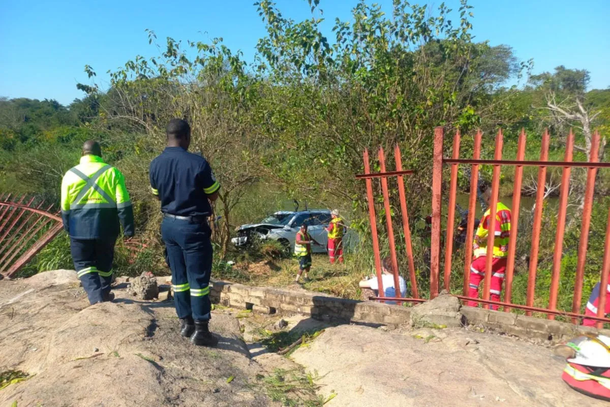 Third victim of Crocodile River crash still missing?