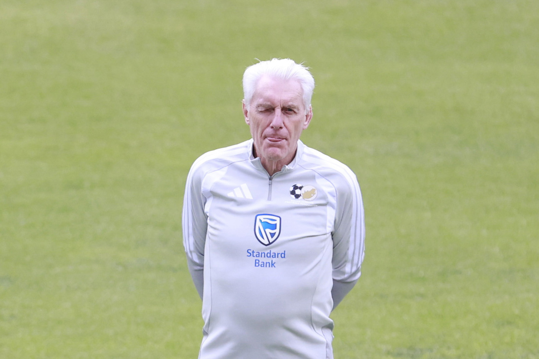 Broos unimpressed with Bafana’s display against Jamaica
