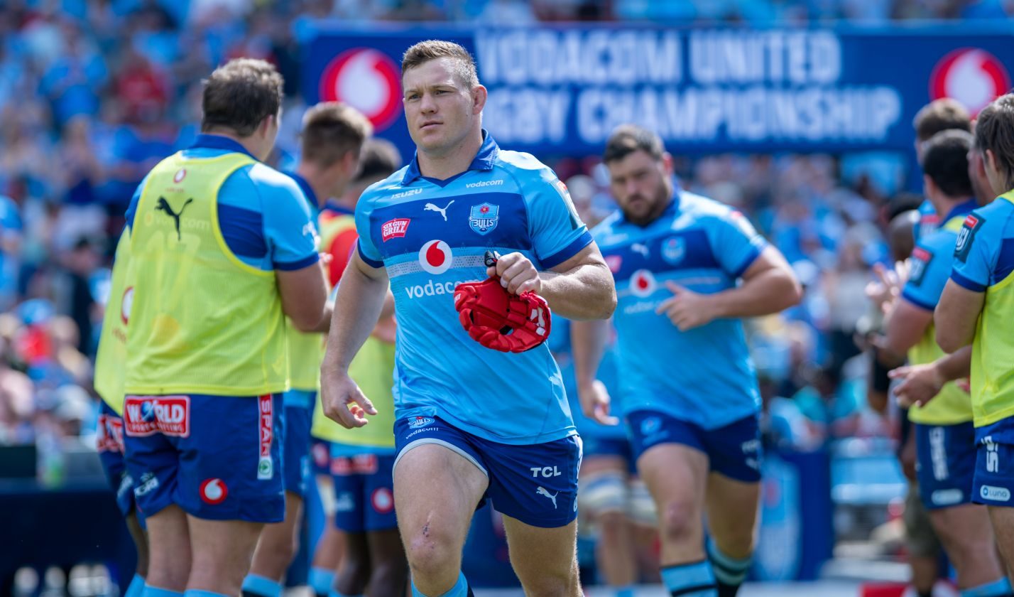 150 up for Grobbies as Bulls eye Glasgow upset