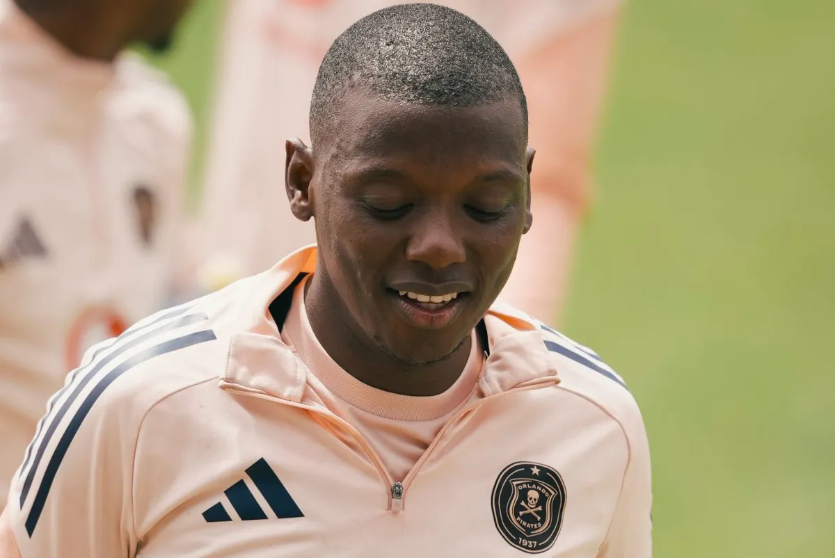 Kaizer Chiefs to throw a lifeline to injured Orlando Pirates midfielder?