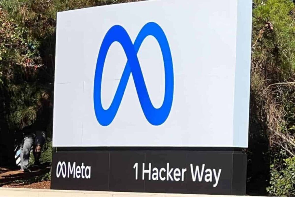 Free to Fee: Meta rolls out paid subscriptions to Facebook, Instagram, WhatsApp