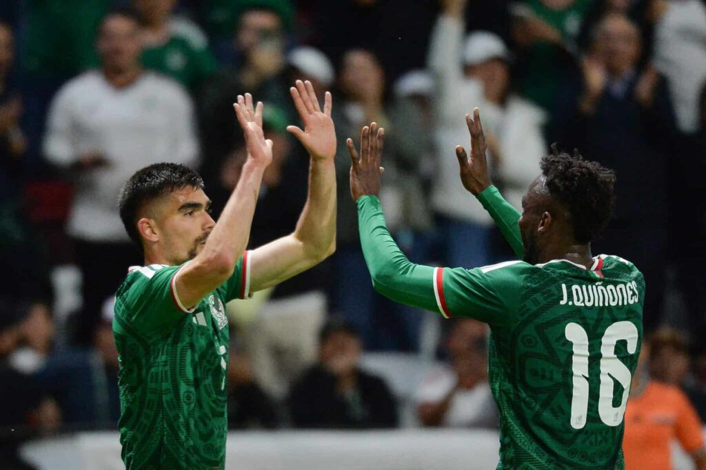 Mexico wrap up World Cup preparations with thumping Serbia win
