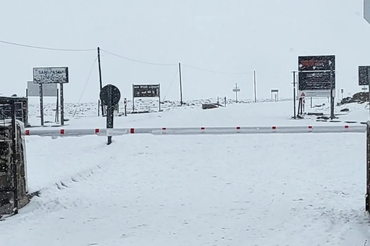 Sani Pass closed due to heavy snow