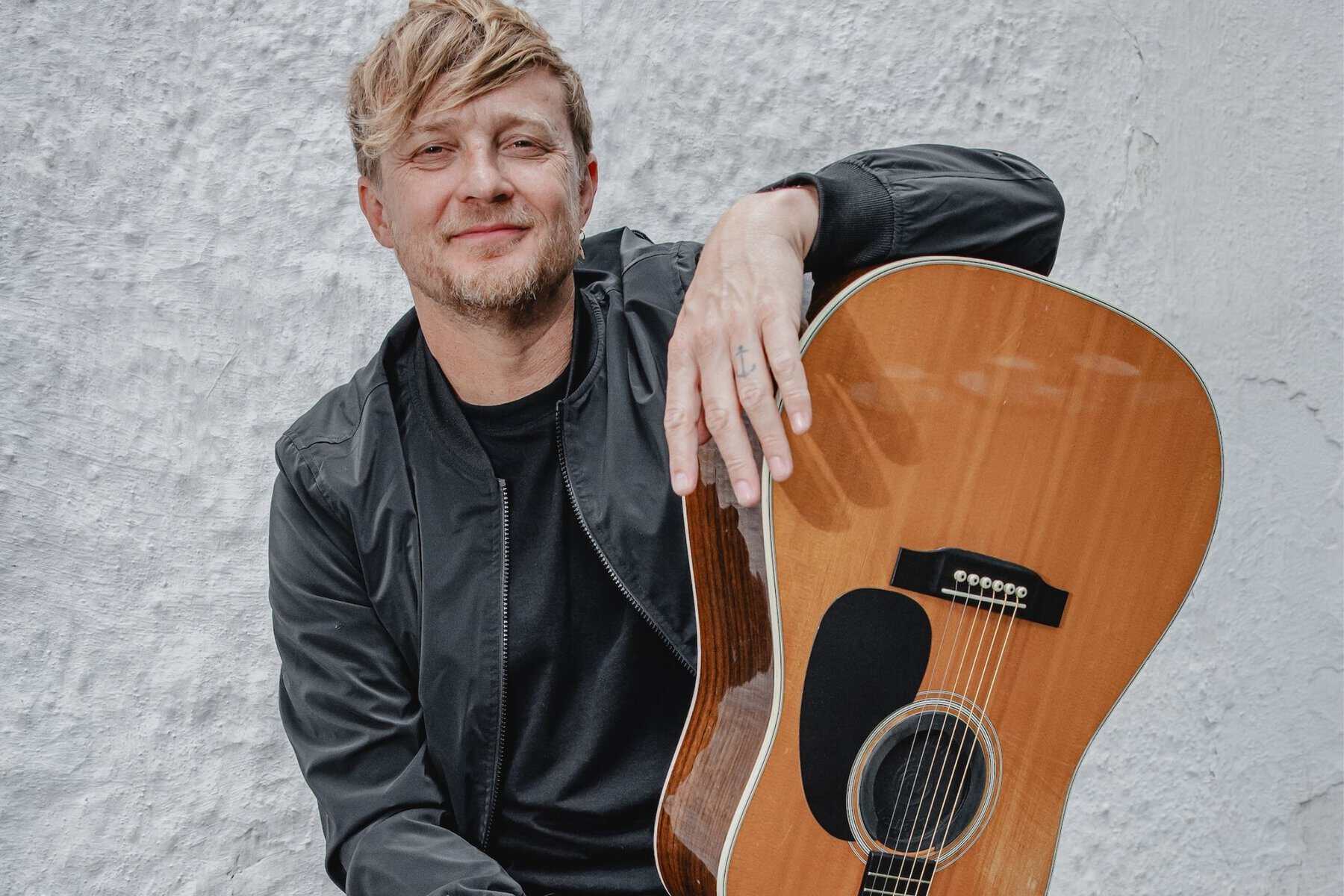 Rocker Francois van Coke answers random questions that aren’t about his music