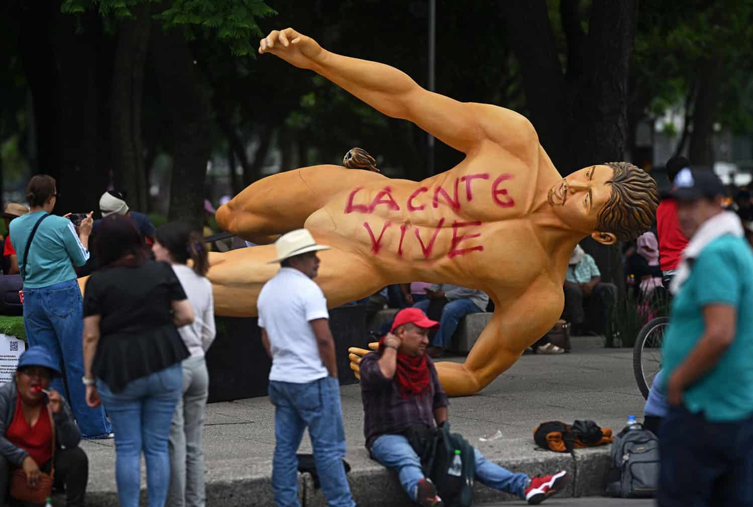 24 hours in pictures, 3 June 2026